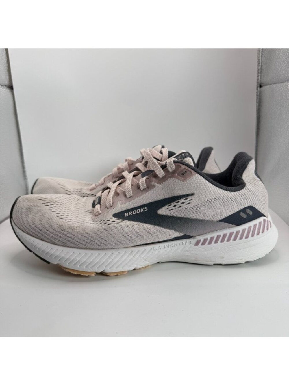 Brooks Launch GTS 8 Shoes Women Size 9 B Light Pink Running Training Gym - Picture 5 of 12